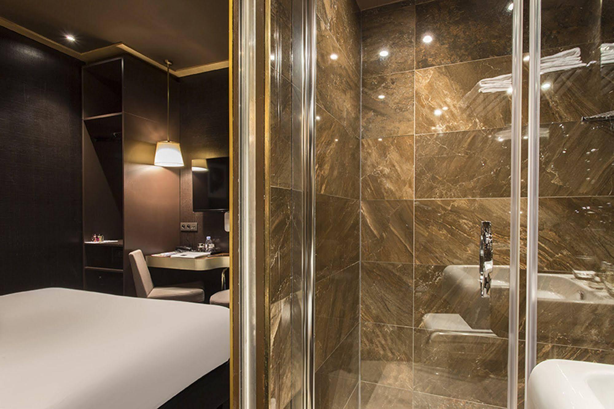 Hotel Armoni Париж Экстерьер фото
